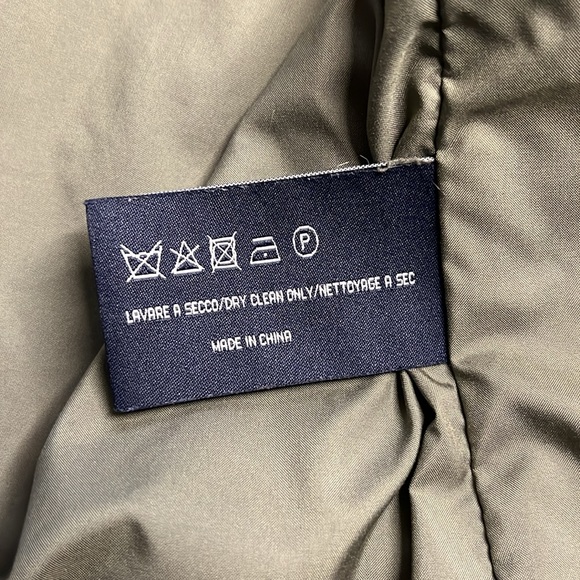 Boggi Milano-designed in Italy, high quality men's lightly quilted shirt/jacket - Picture 13 of 16